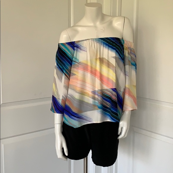 Amanda Uprichard Printed Top 100% silk Size S - Picture 3 of 13